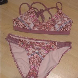 Bathing suit set